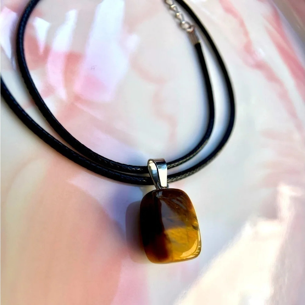 Natural Stone Pendant Necklace - Picture 2 of 2